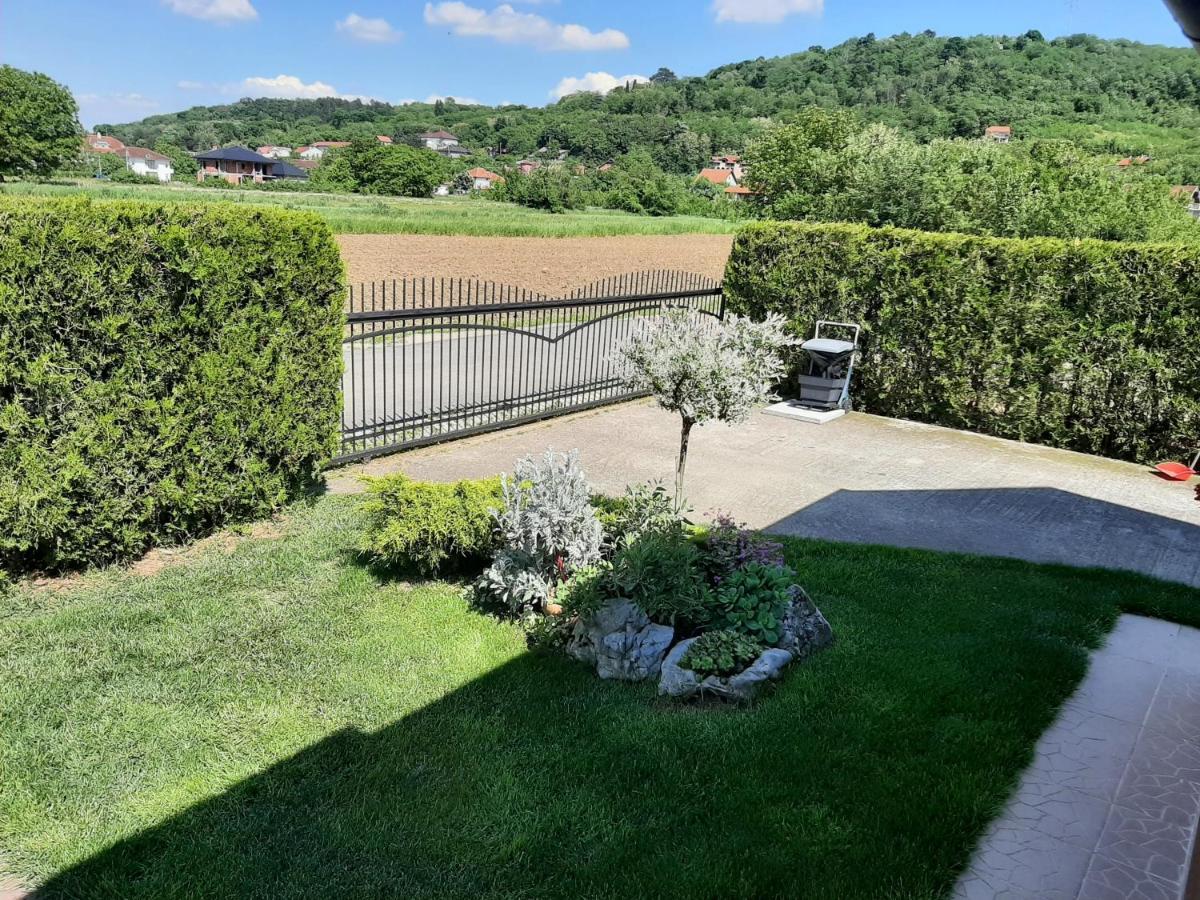 Holiday Home Di More Jagodina Luaran gambar
